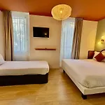 Отель Boreal 3*