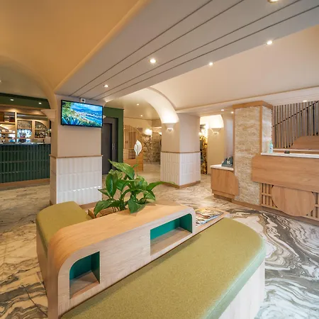 Boreal Hotel 3*